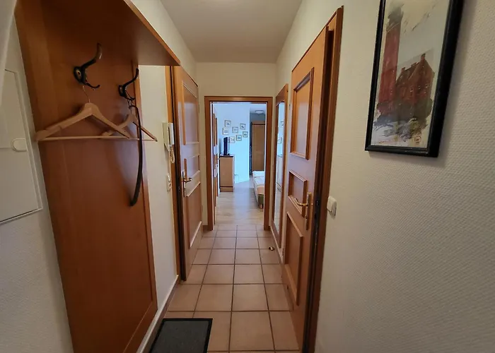 Oewern Diek 36 * Wustrow (Fischland)